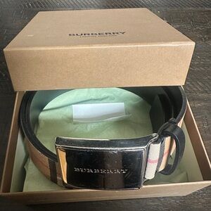 Burberry Check Beige Men's Belt - 36 / 90 - Leather - Very Rare - high fashion